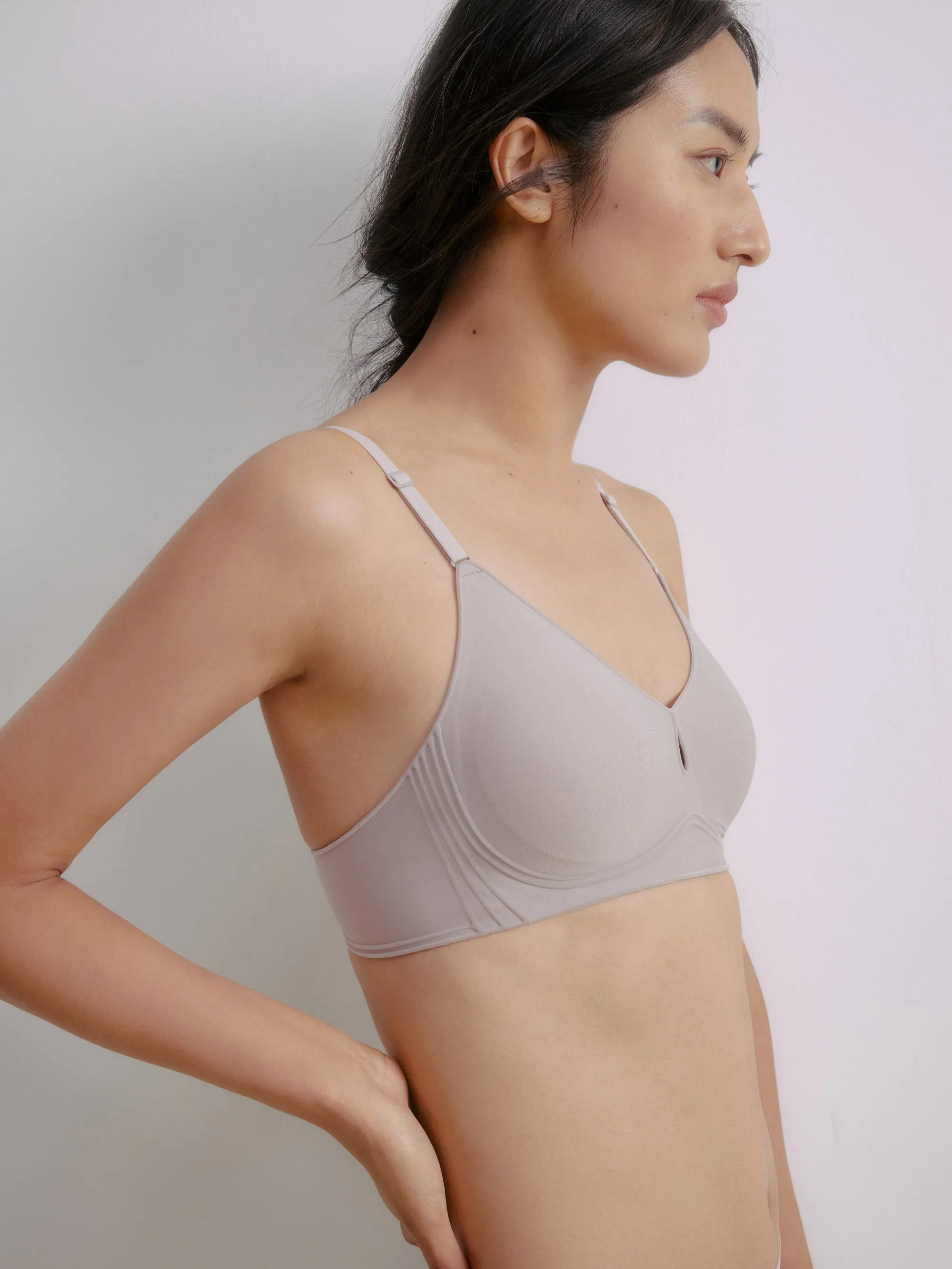 3D Smile Support Cutout Bra