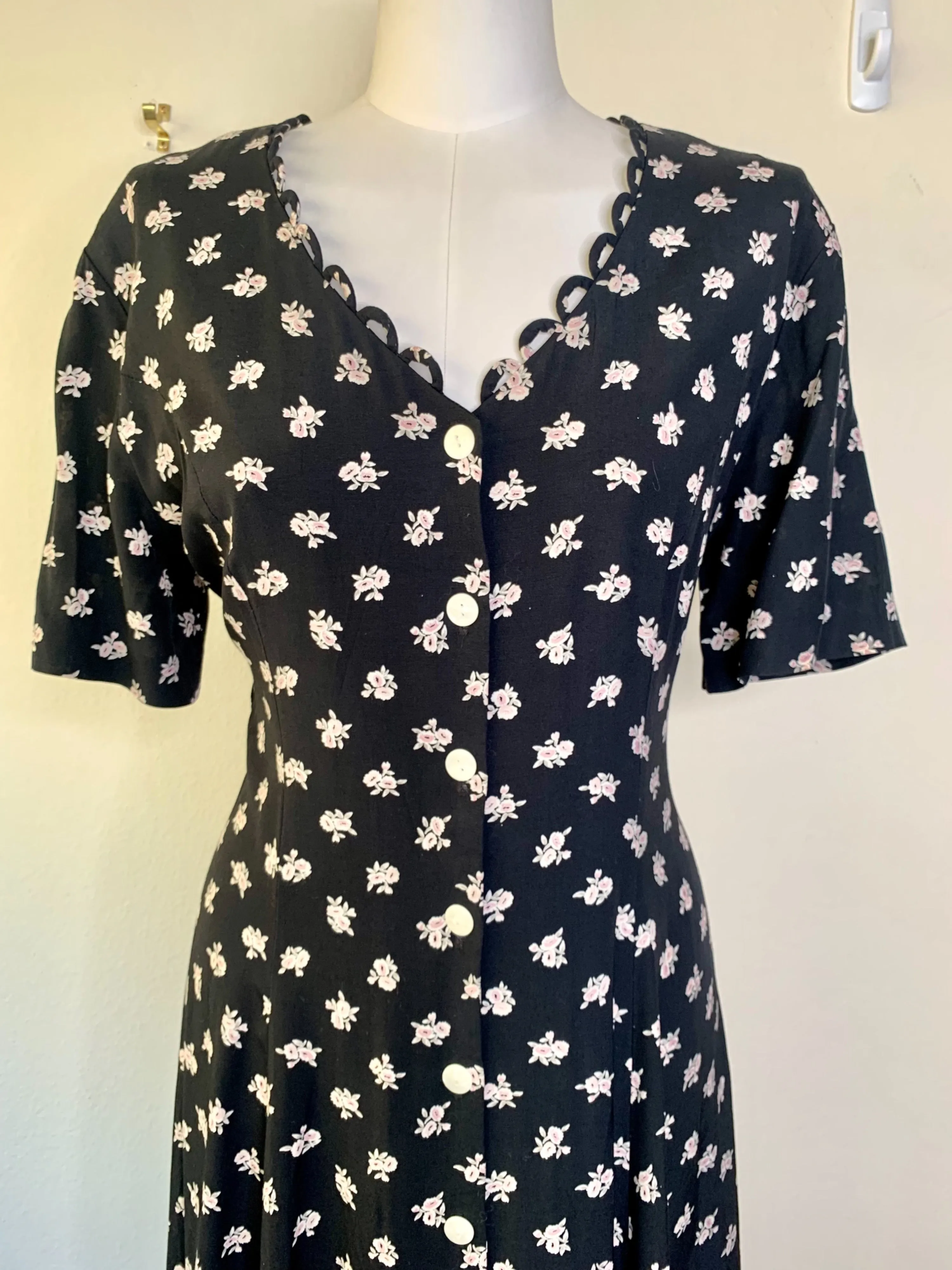 '90s Black Floral Grunge Button Front Maxi Dress by E.D. Michaels