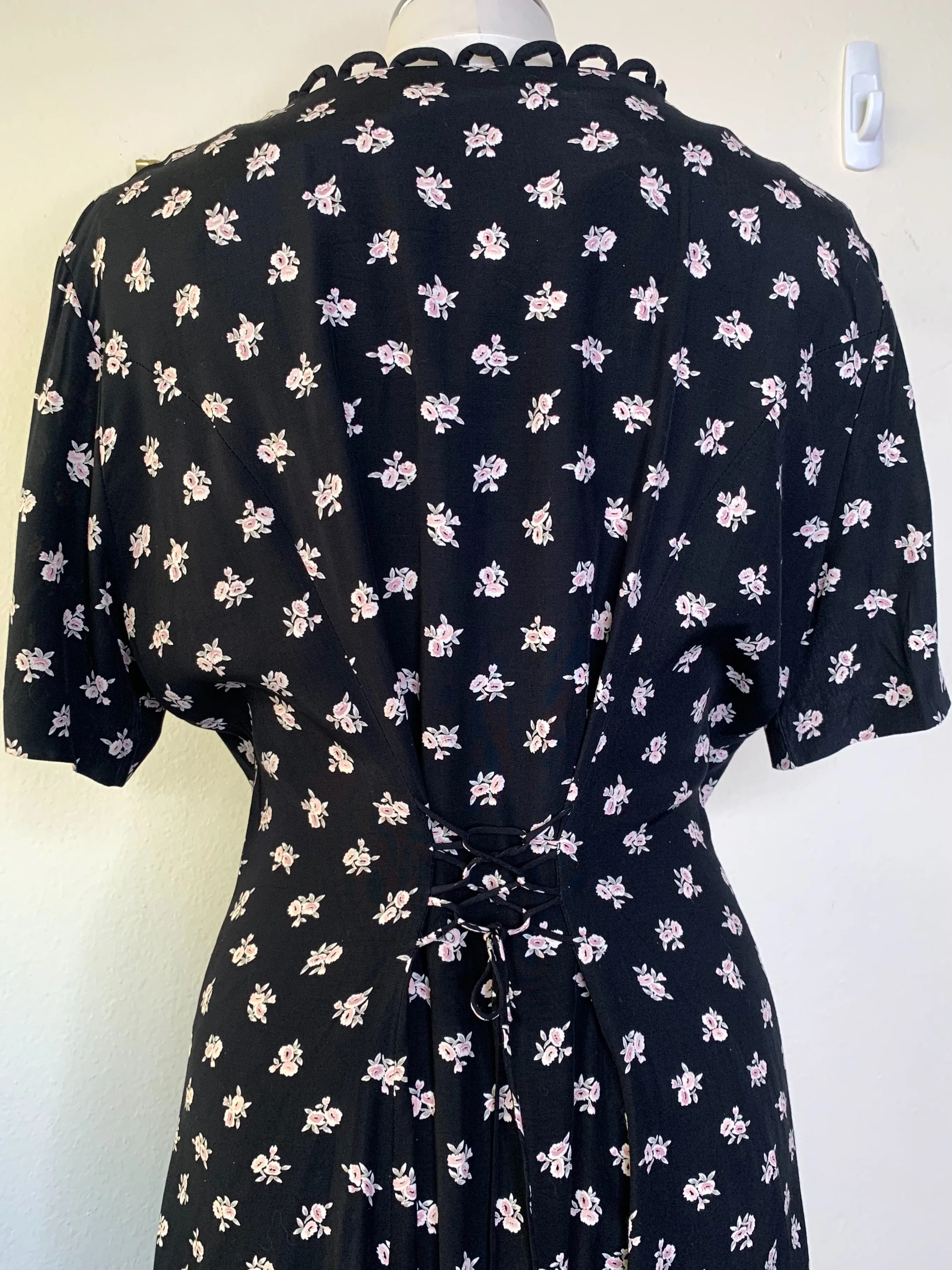 '90s Black Floral Grunge Button Front Maxi Dress by E.D. Michaels