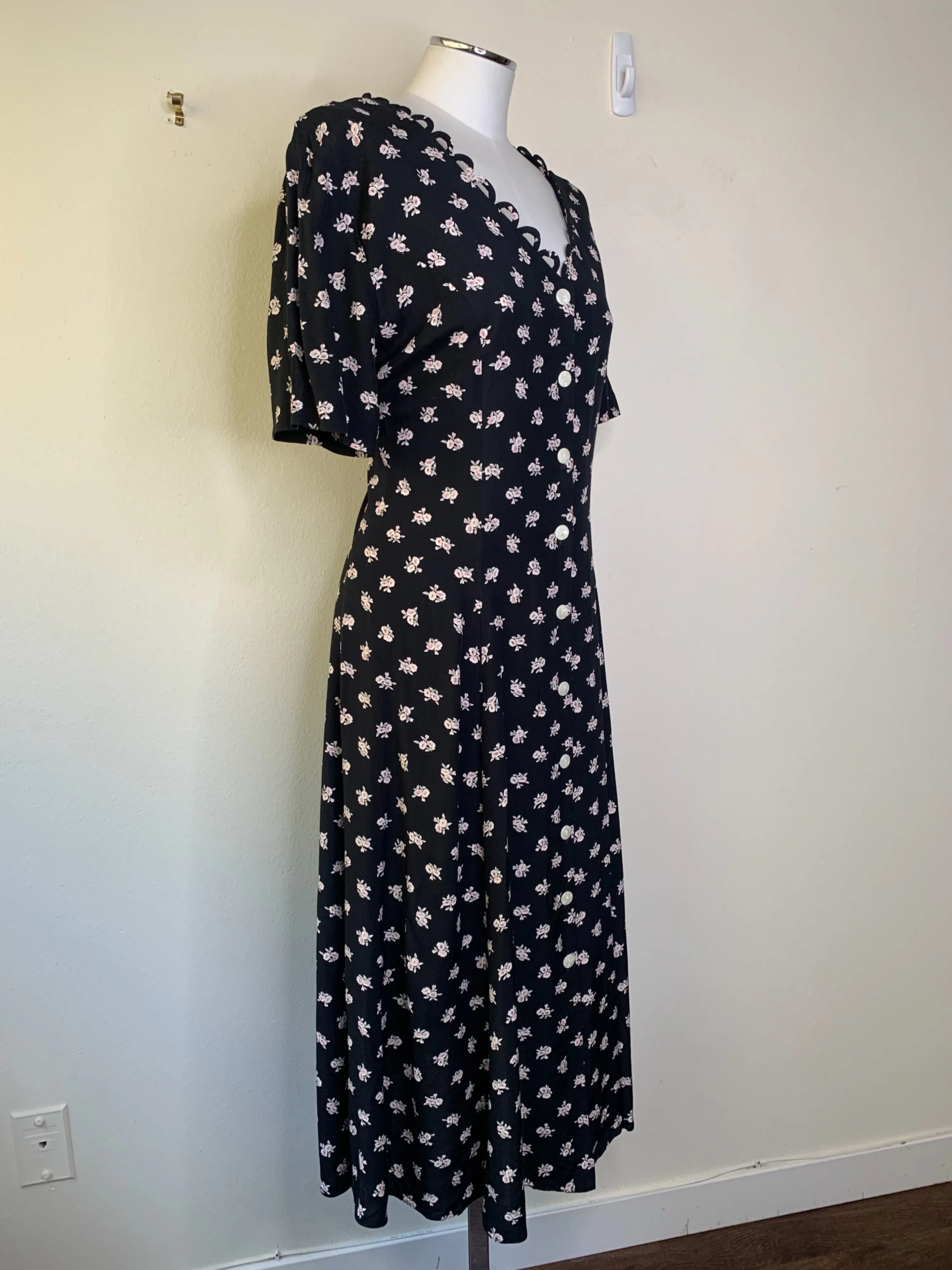 '90s Black Floral Grunge Button Front Maxi Dress by E.D. Michaels