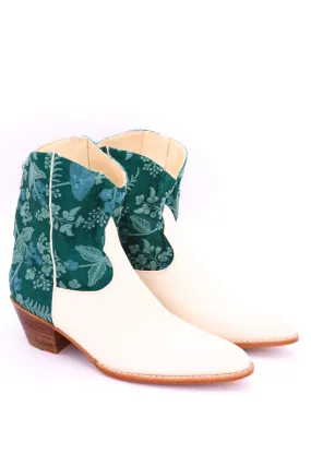 EMBROIDERED WESTERN BOOTIES PATRA