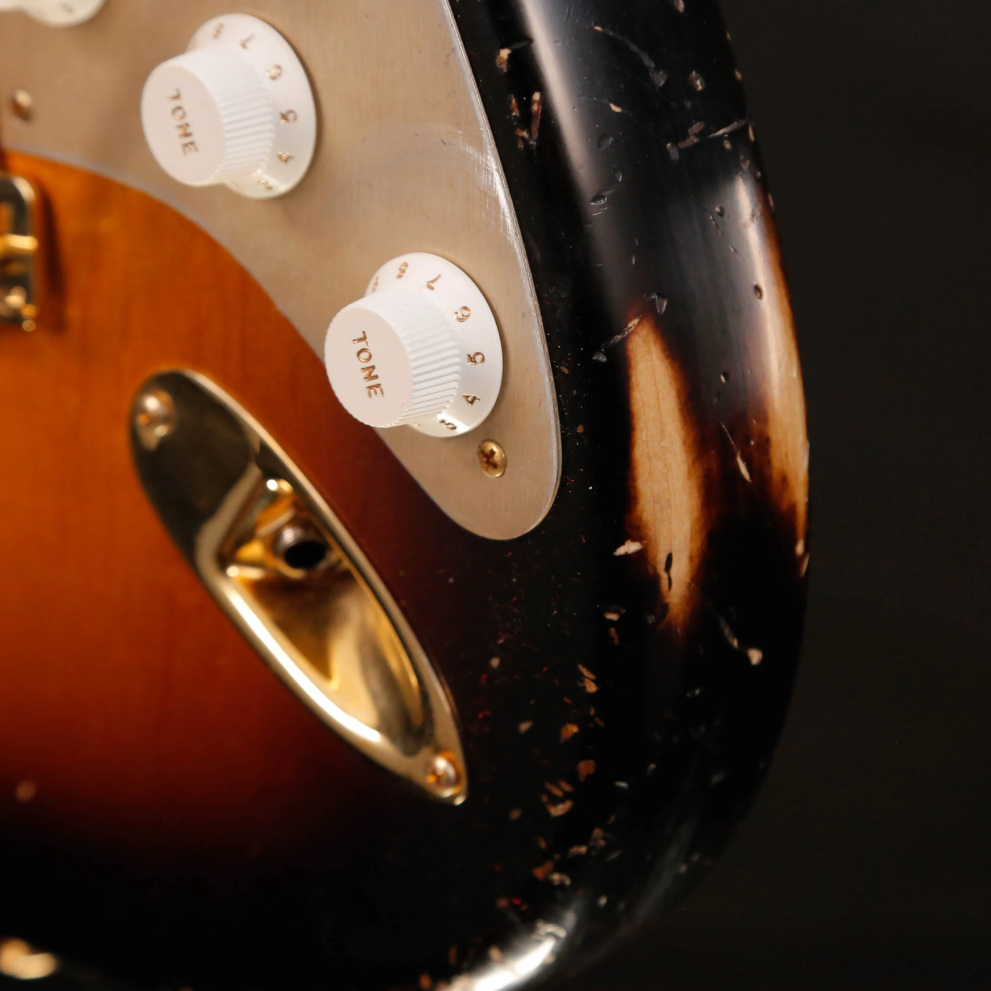 Fender Custom Shop LTD '55 Stratocaster Relic, Wide-fade 2-Color SB 7lb 7.5oz