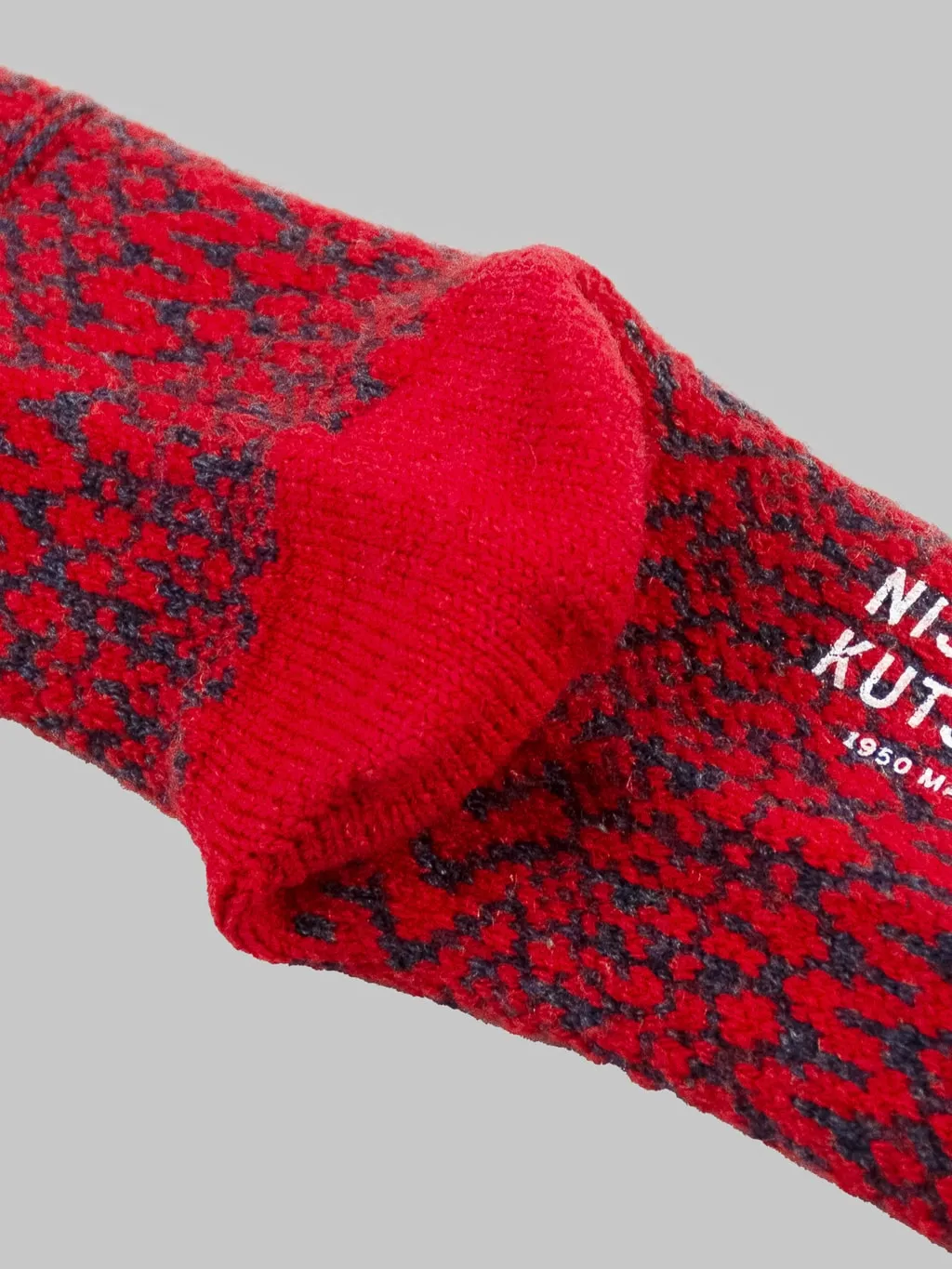 Nishiguchi Kutsushita Wool Jacquard Socks Red