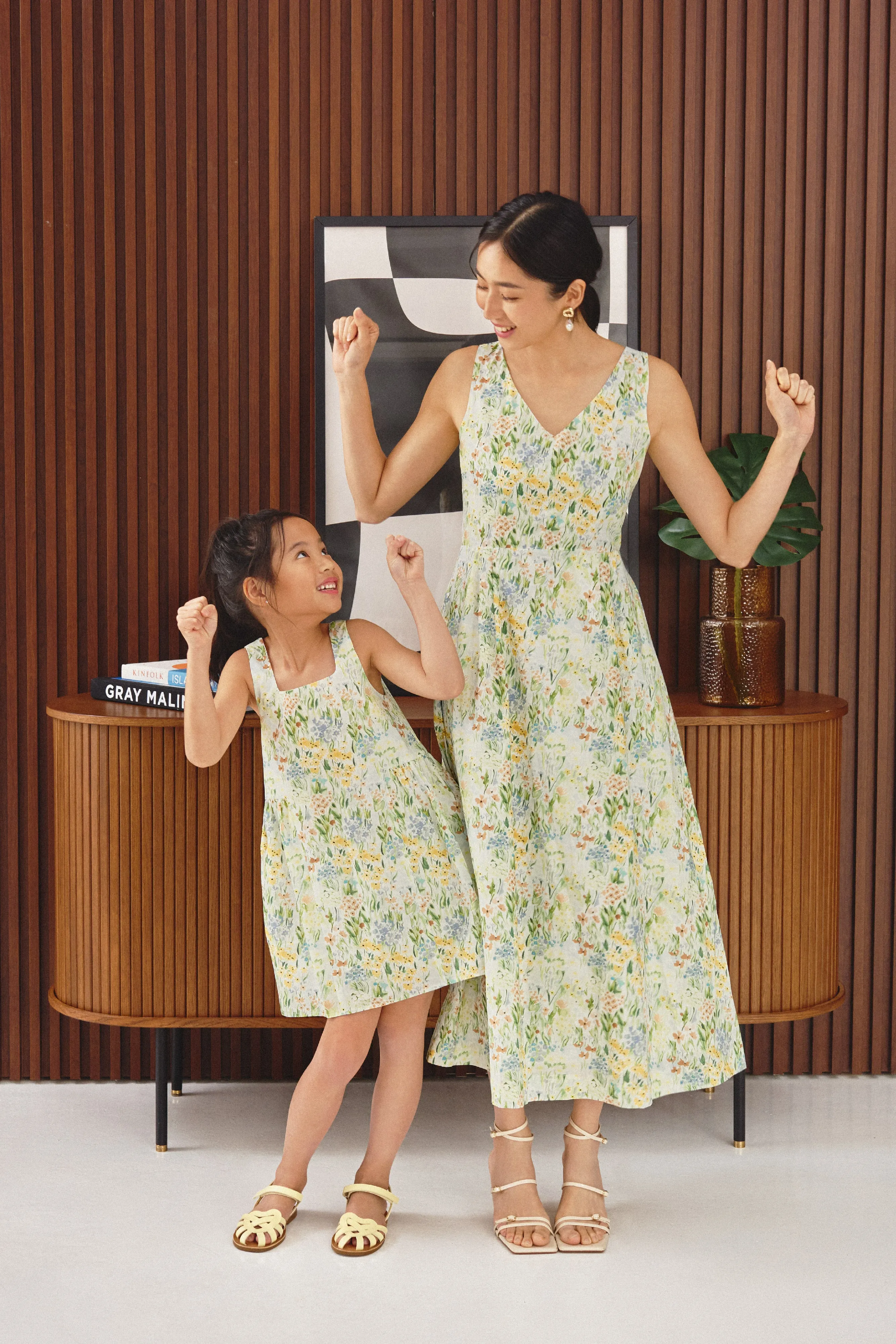 [Restocked] Honolulu V Neck Fit & Flare Cotton Dress